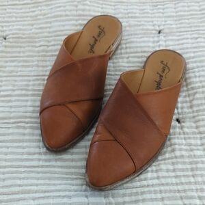 Free People Lordes Women's Tan Slip-On Shoes Mules
